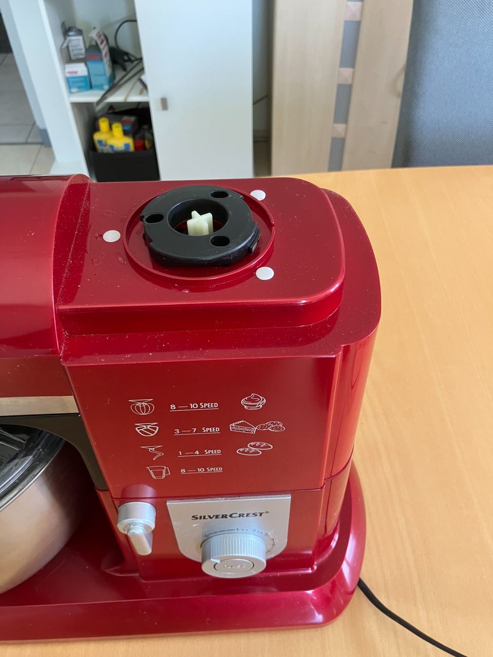 SilverCrest Elettrodomestici da cucina: Silvercrest  Küchenmaschine SKMP 1300 B3 – Usato da Triengen venduto da momeworker83 2
