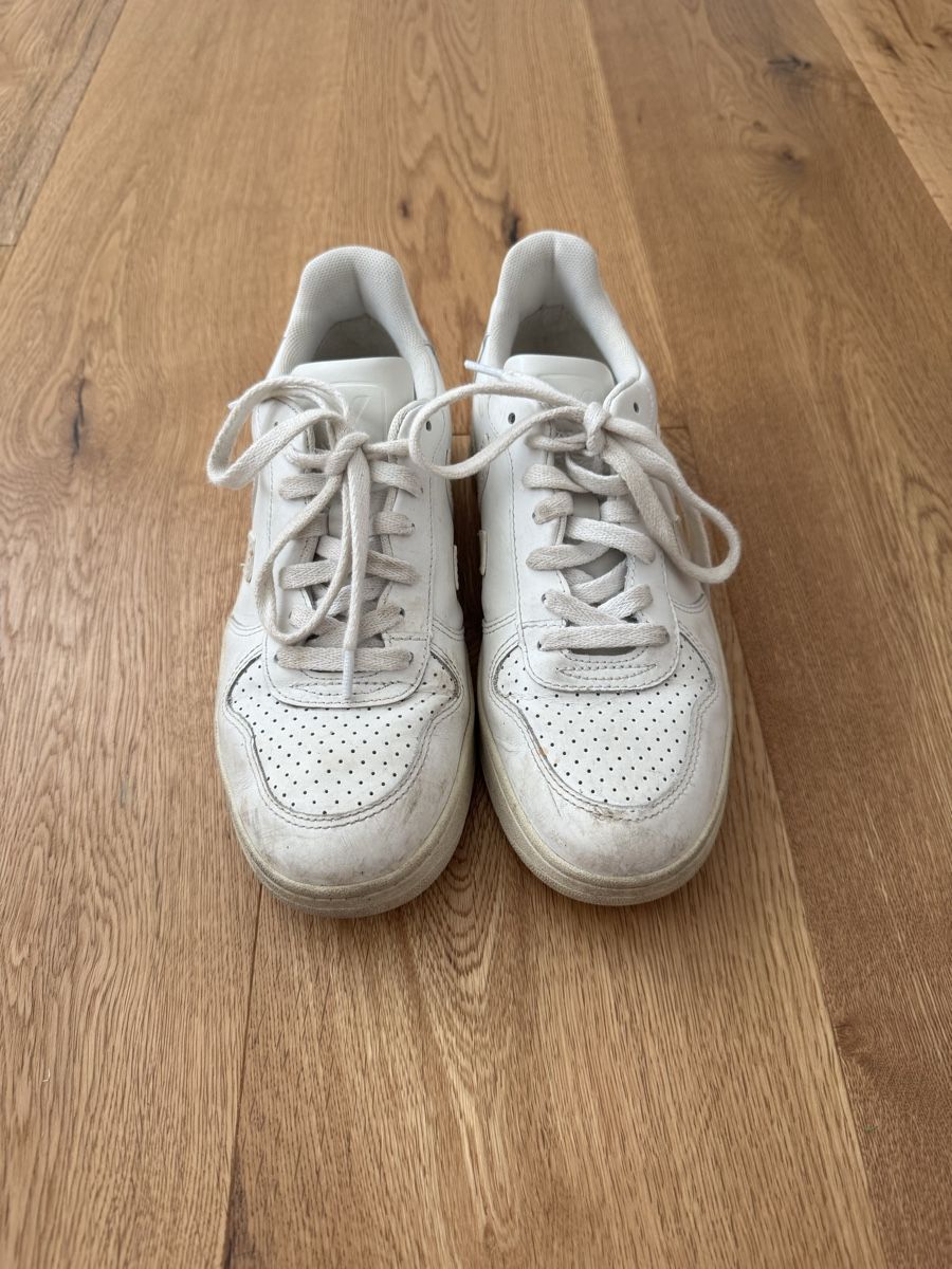 Veja Scarpe da uomo: Veja V-10, Gr. 38 – Usato da Interlaken venduto da fbnscl 1