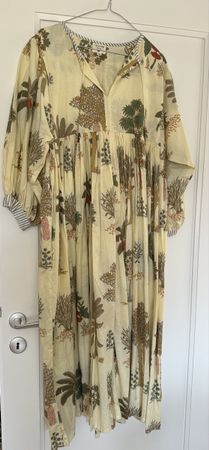 Leichtes Baumwollkleid