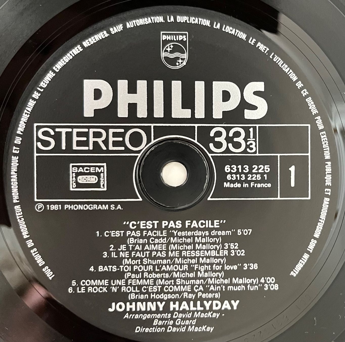 Vinyles: JOHNNY HALLYDAY - PAS FACILE - 33 Tours – D'occasion à Bussigny par vinyl-pas-cher 2