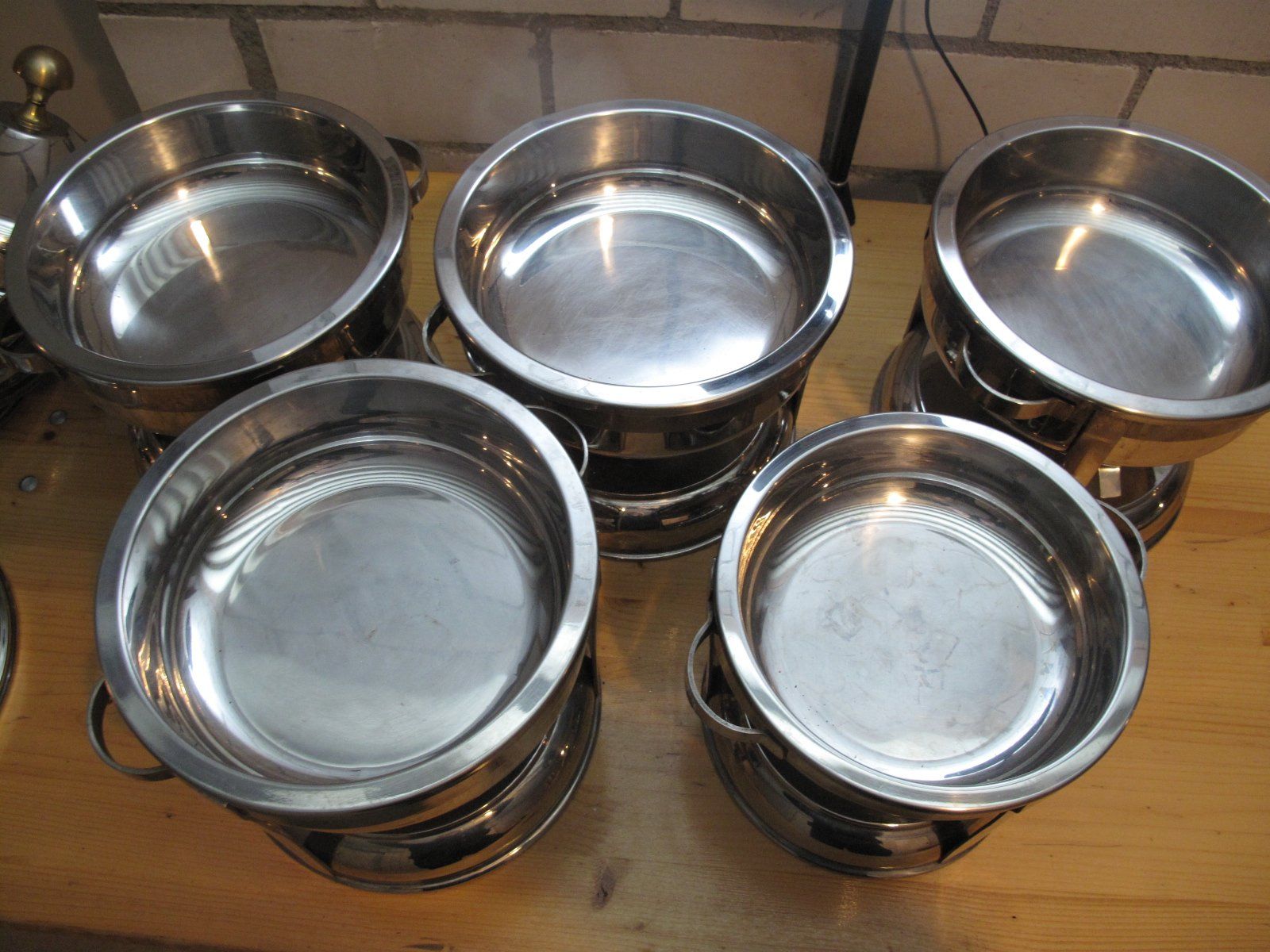 Elettrodomestici da cucina: Buffetwärmer,  Chavingdish, Rechaud  Edelstahl – Usato da Wil SG venduto da fva01 1
