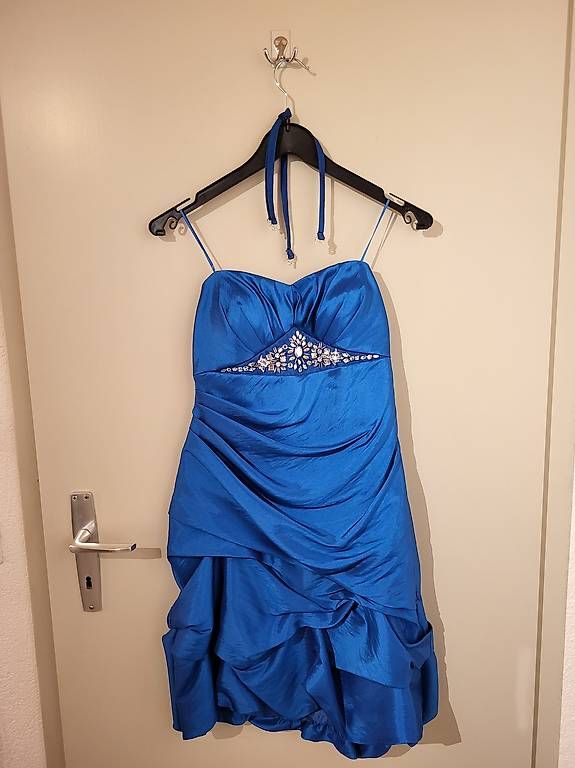 Vestiti: Cocktailkleid Gr 34 – Usato da Frutigen venduto da rah_xt5n
