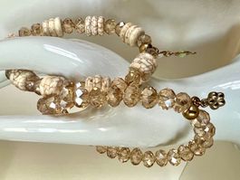 Handgefertigtes Armband-Duo – Howlit & facettiertes Glas