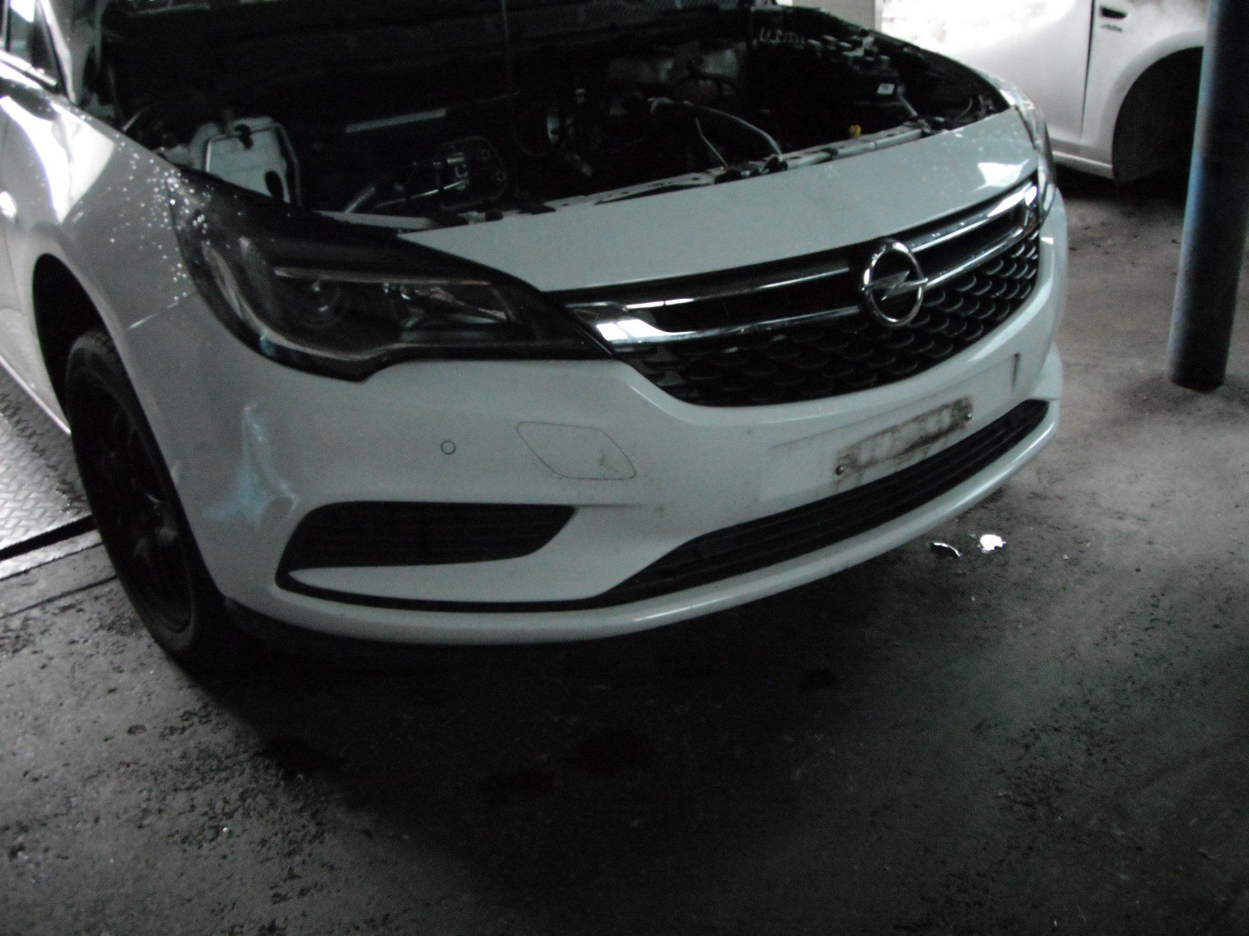 Alle Autoersatzteile: Opel Astra K Stossstange vorne – Gebraucht aus Ruswil von bauz01