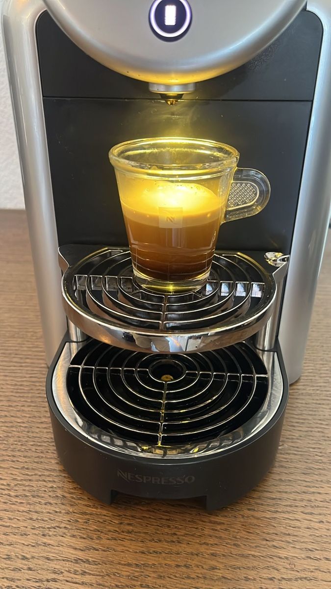 Nespresso Macchine per caffè & Macchine per espresso: Nespresso Zenius Kaffeemaschinen  – Usato da Root venduto da HHParts 3