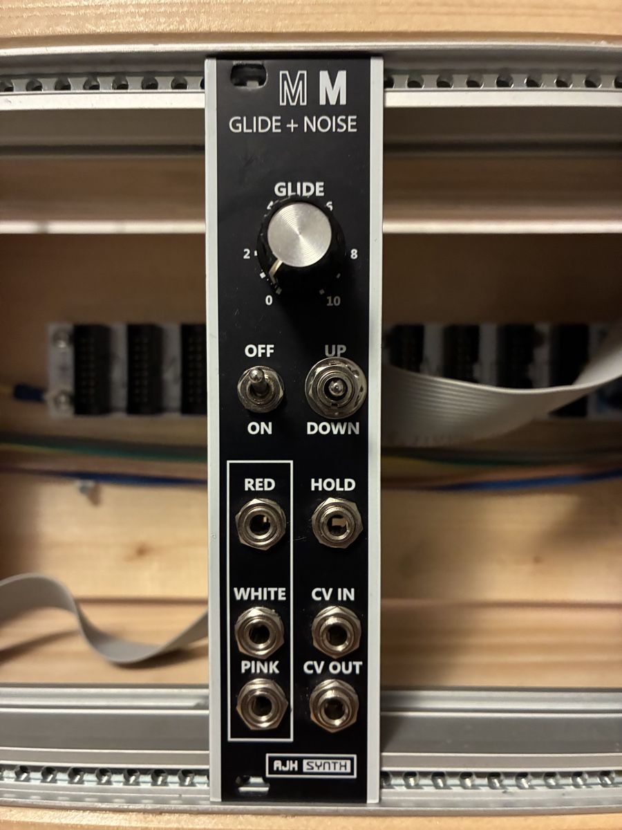 Strumenti musicali: AJH Synth Glide + Noise MK2 – Nuovo (secondo la descrizione) da Assens venduto da ZenSun