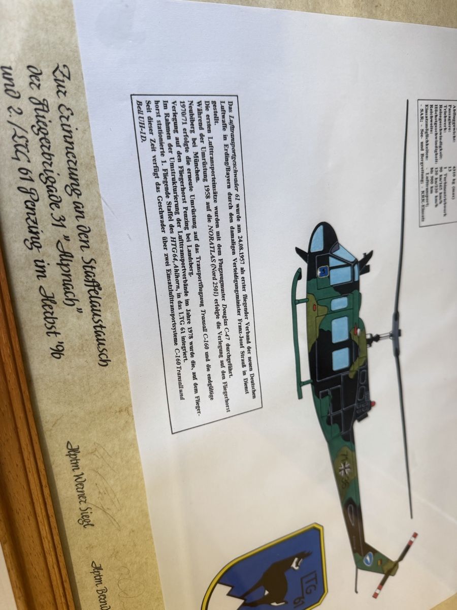 Posters & Illustrations: Helikopter bild  – D'occasion à Zürich par papaplatte 1