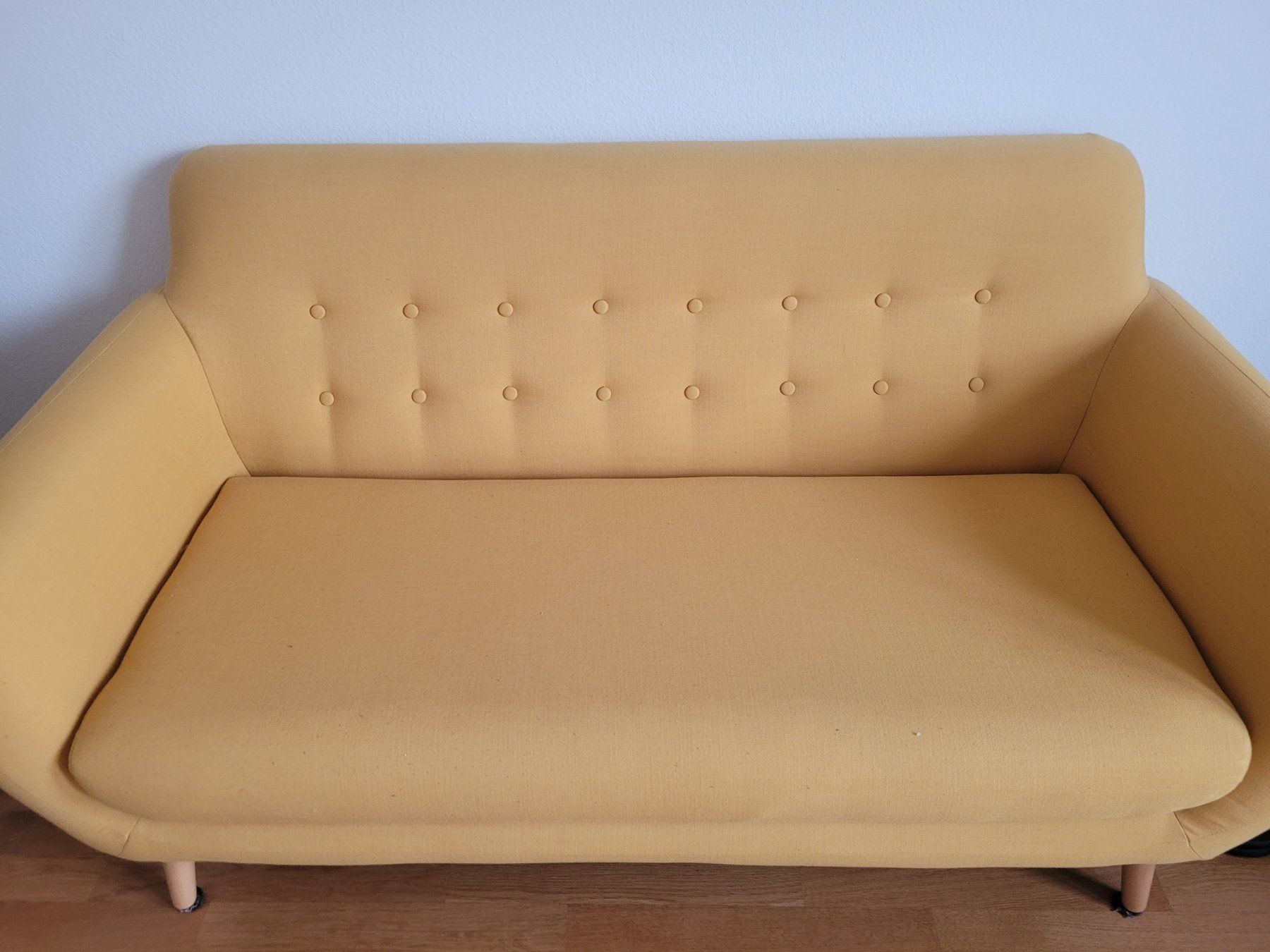 Maisons du monde Divani: Gelbes Sofa – Usato da Luzern venduto da mar_6bzk