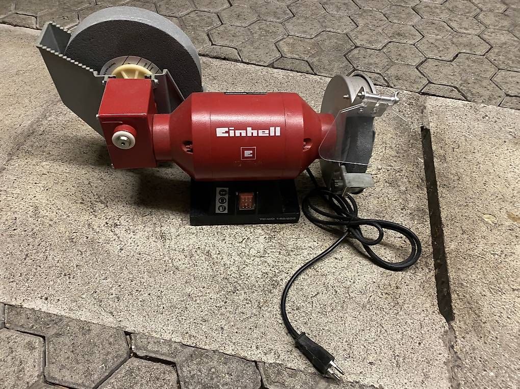 Einhell Smerigliatrici & Lucidatrici: Einhell Nass-Trockenschleifer TC-WD 150/200 – Usato da Volketswil venduto da Ahot 2