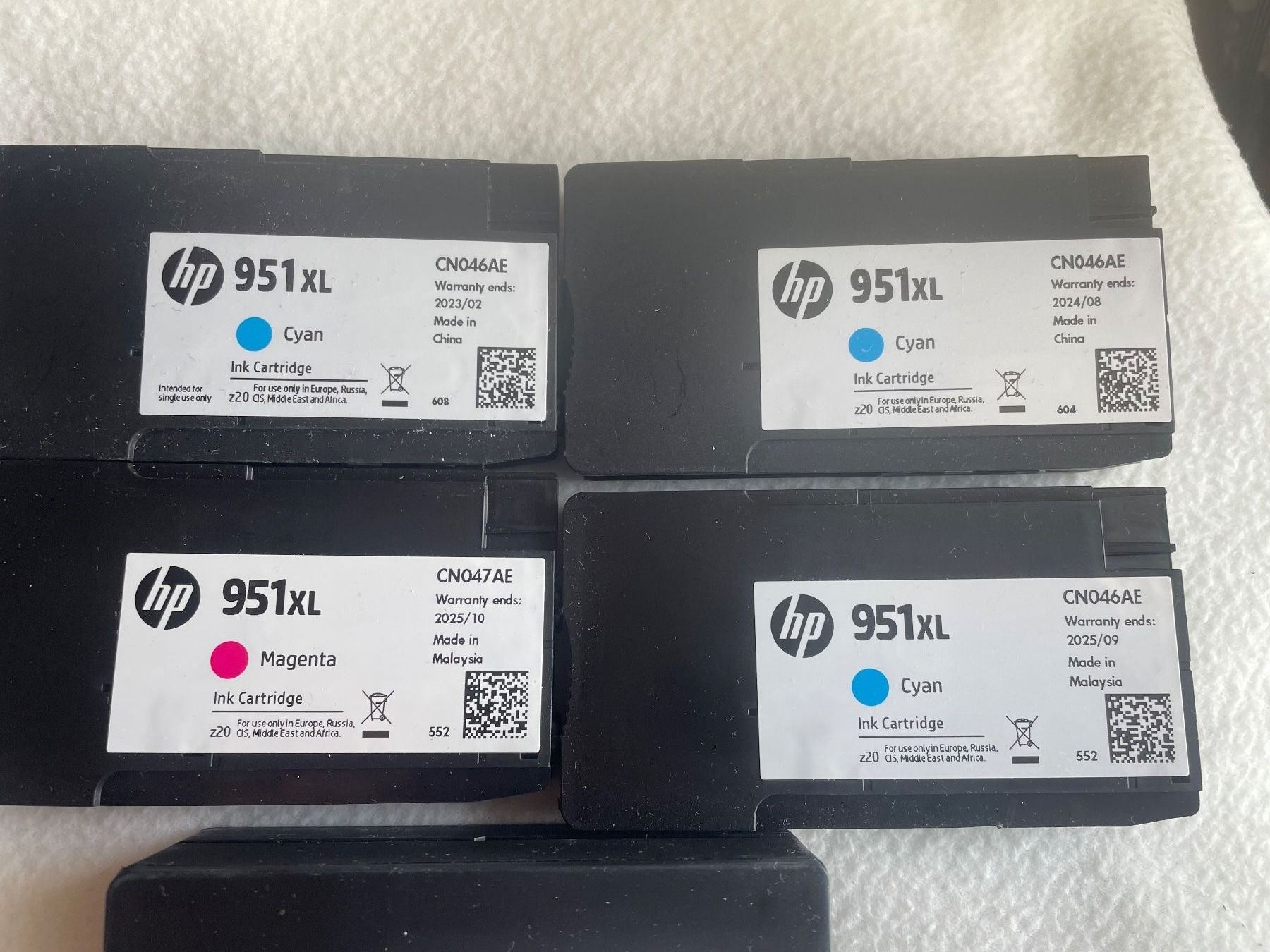 Hewlett Packard Cartucce per stampanti & toner: Cartouches HP XL. – Nuovo e nell'imballaggio originale da Leytron venduto da ACLEONARD01 2