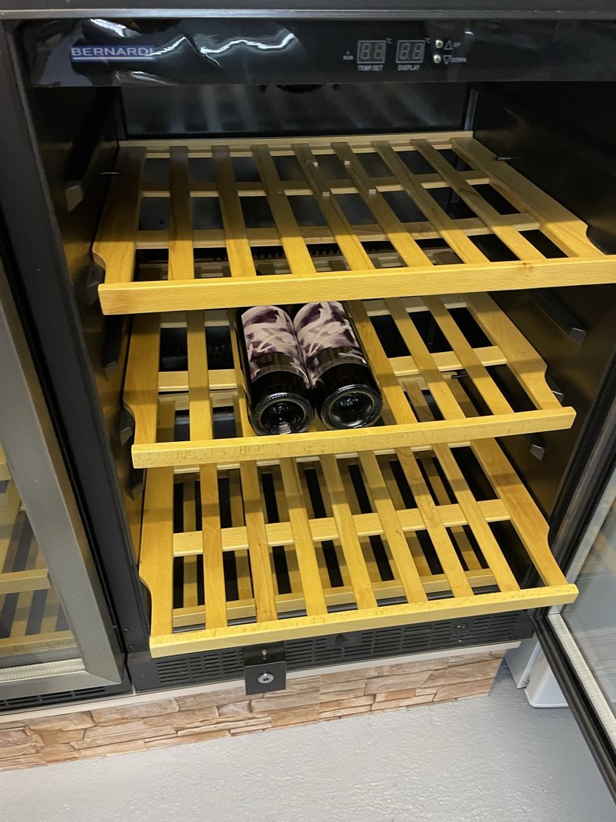 Réfrigérateurs: Weinkühlschrank BERNARDI – D'occasion à Eiken par garanoiri 4
