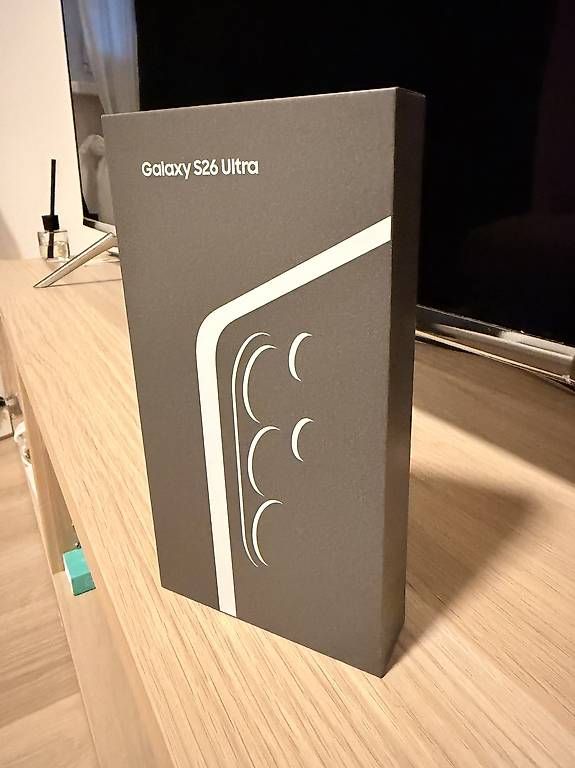 Samsung Telefoni cellulari / Smartphones: Galaxy S26 Ultra Schwarz – Usato da Uster venduto da abd_g2kg 1