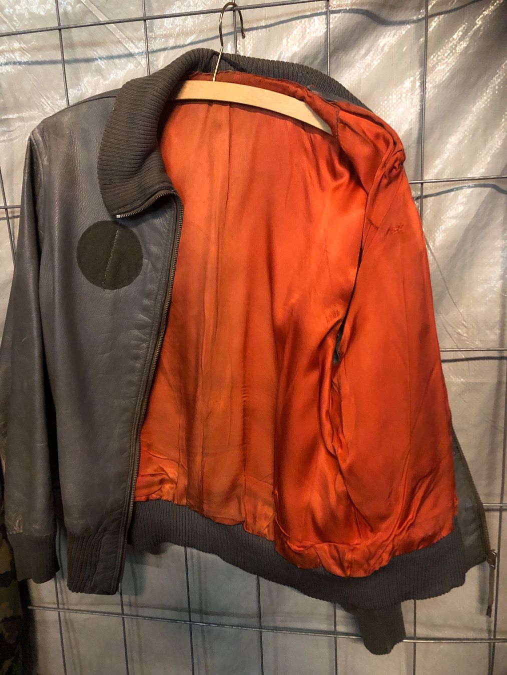 Schweizer Armee Uniformi: Schweizer Luftwaffe Pilotenjacke Militär Pilot Armee Jacke – Nuovo (secondo la descrizione) da Madiswil venduto da TEMISO 2
