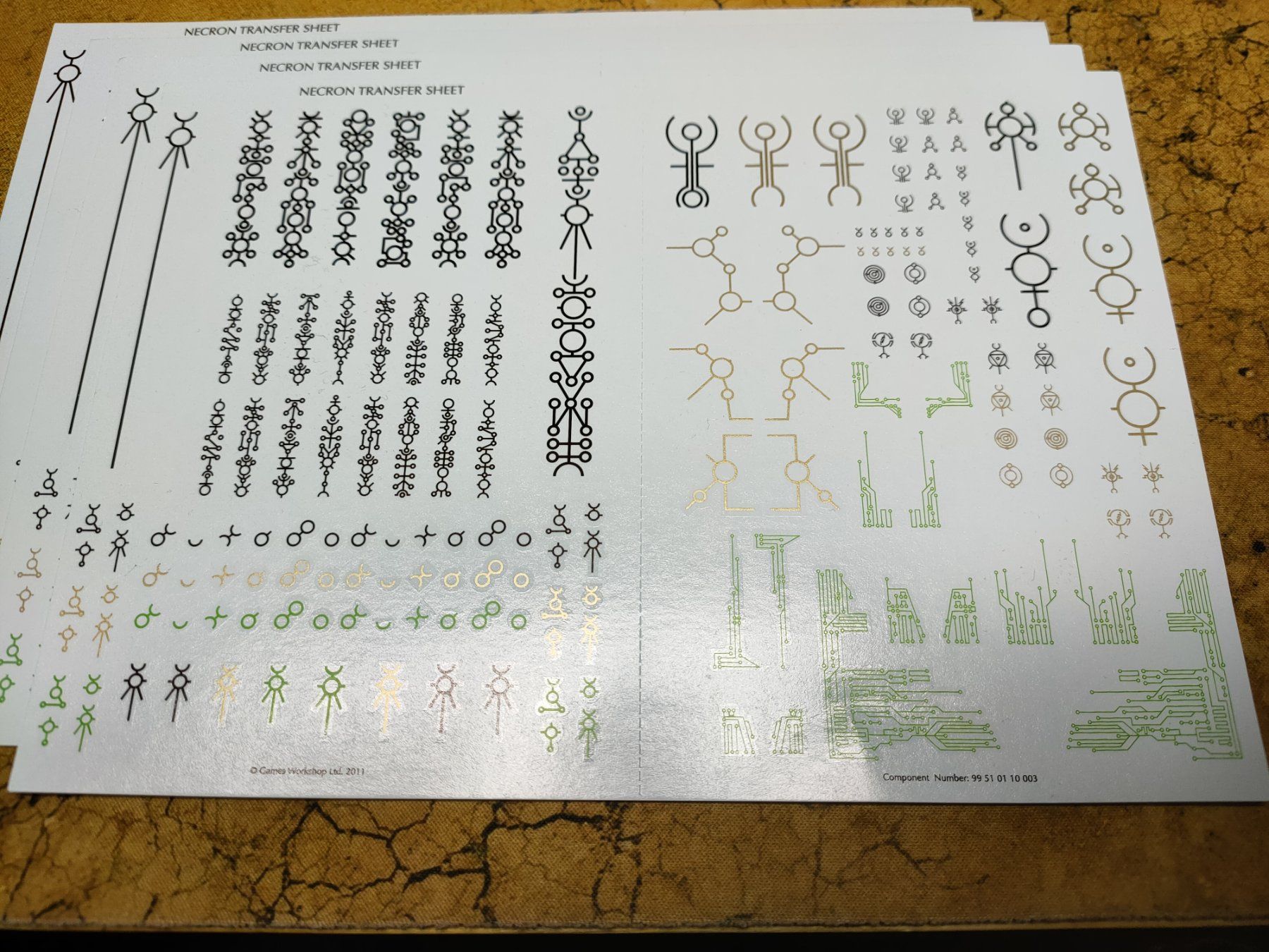 Kit di modellismo & Modellini statici: Warhammer Necrons 1 Transfersheet / Aufkleber – Nuovo (secondo la descrizione) da Baden venduto da Araneus