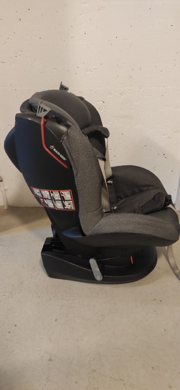 Maxi-Cosi Auto-Kindersitze: Autokindersitz  – Gebraucht aus Thun von and_6tnl 1