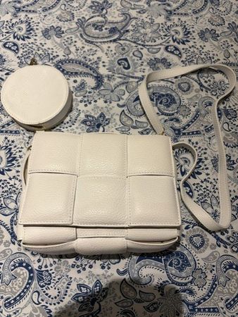 Schultertasche