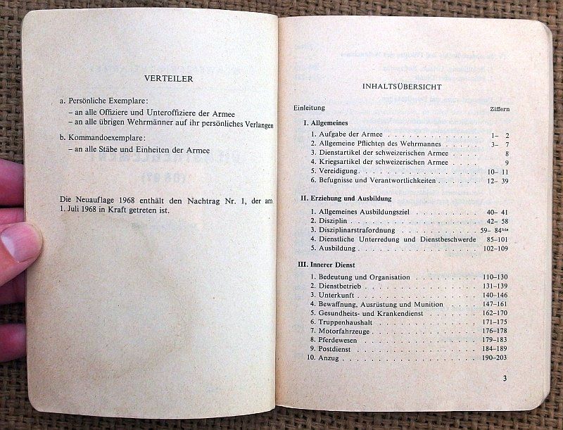 Libri: Dienstreglement DR67 der Schweizer Armee 51.2d - Neuauflage – Usato da Aarau venduto da oldcmp 4