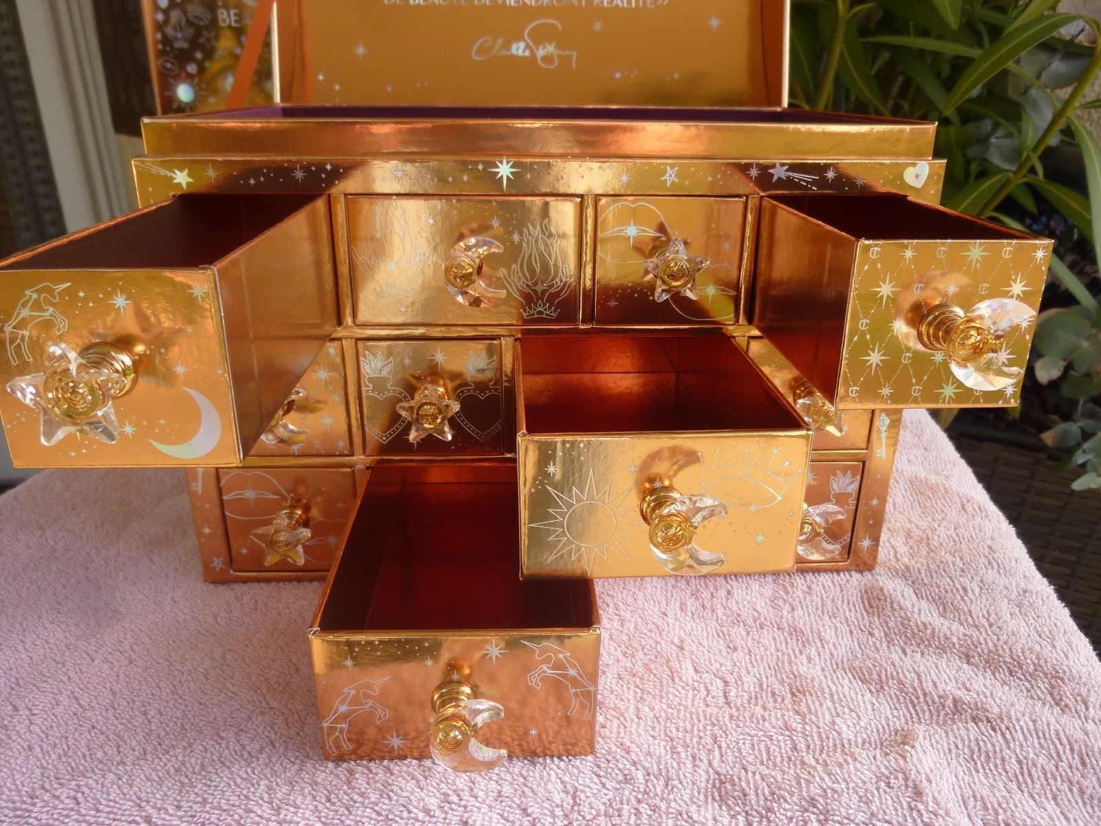 Charlotte Tilbury Portagioie: Schmuckschatulle von Charlotte Tilbury – Nuovo (secondo la descrizione) da Regensdorf venduto da Moweso134 7