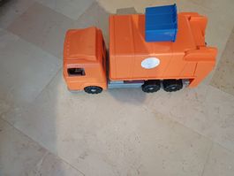 Spielzeug Kehrichtwagen Kunststoff orange gebraucht