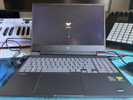 HP Victus Laptop guter Zustand