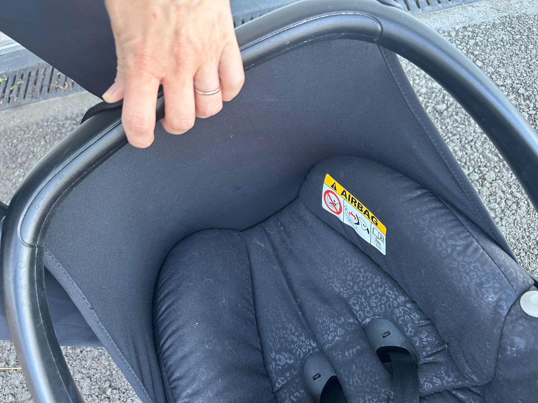 Maxi-Cosi Seggiolini per auto: Maxicosi Pebble Babyschale – Usato da Wettswil venduto da leirum02 5