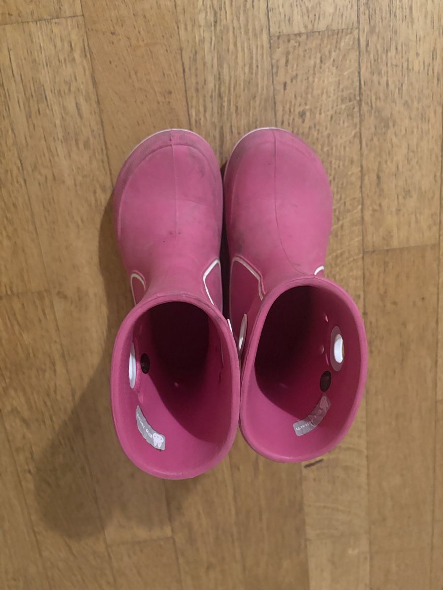 Scarpe per ragazze: Rain Boots Crocs Frozen Pink – Usato da Zürich venduto da and_tv79 2