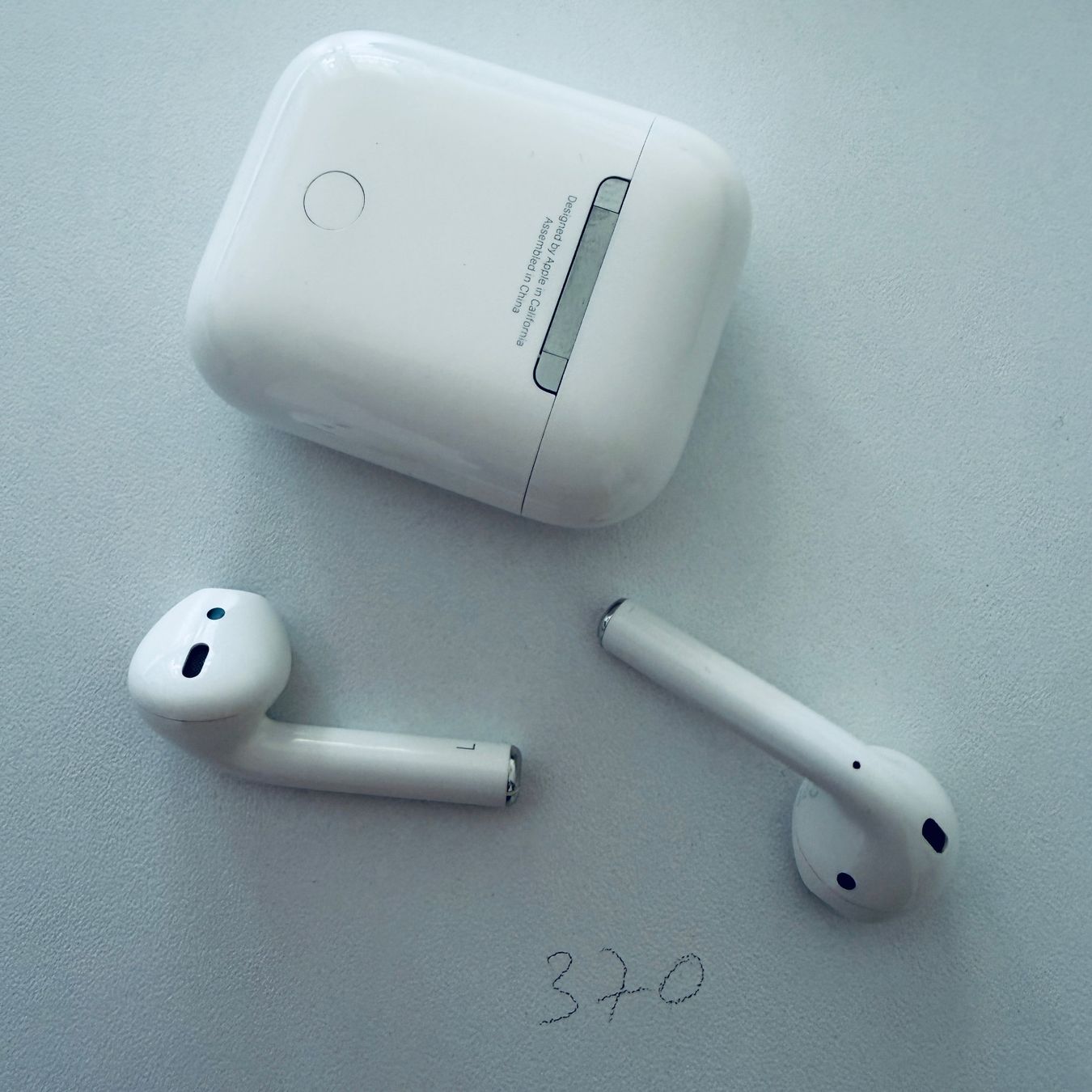 Apple Cuffie: Original Apple AirPods 2 Gen. Wireless Kopfhörer & Case – Usato da Basel venduto da MY.AIRPODS.SHOP 9