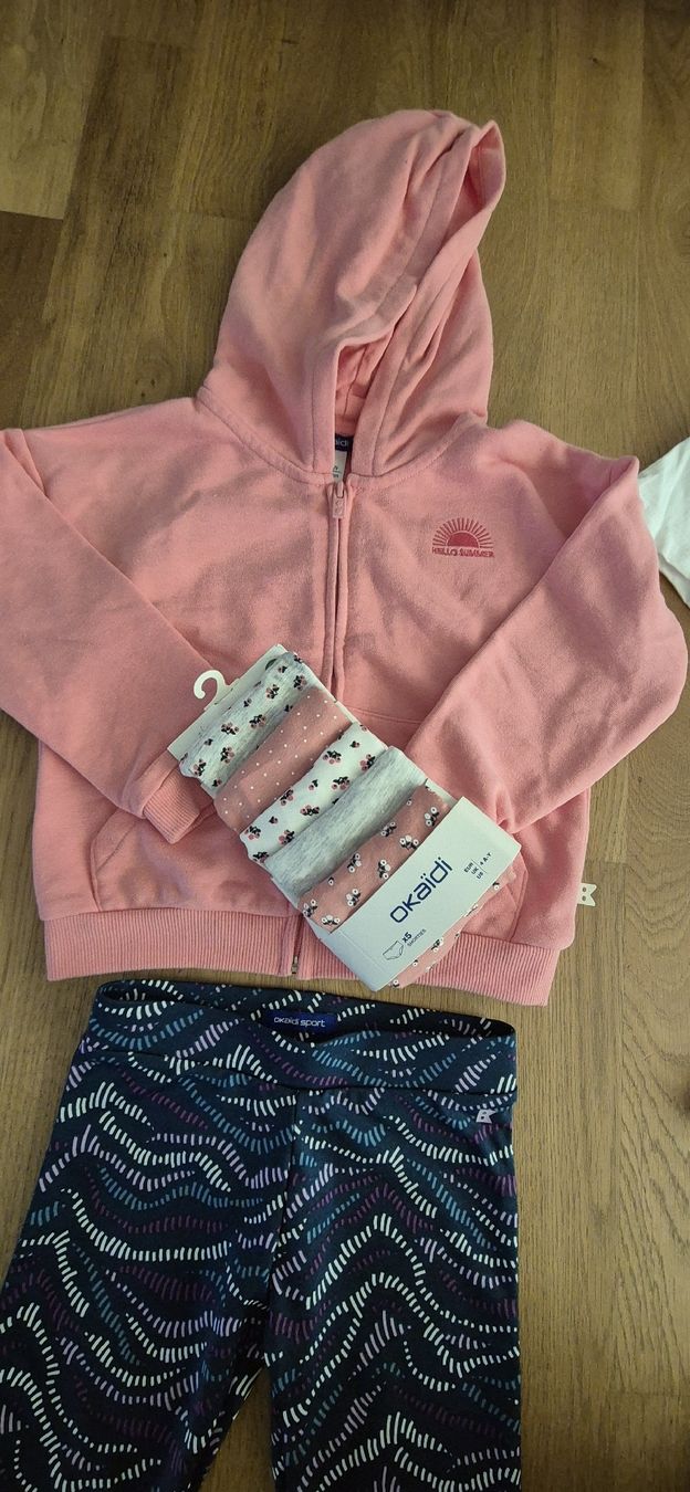 Lotti & Set di vestiti: Sommer Set Mädchen Grösse 104 - Top Angebot – Nuovo (secondo la descrizione) da Oberwil b. Zug venduto da Enie93 1