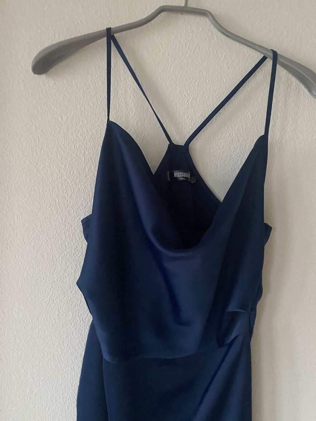 Robes: Cocktail Abendkleid Satin Gr S/M – Neuf (Voir description) à Zug par estarthyme 3