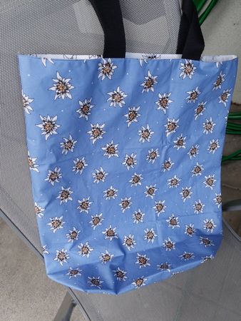 Tasche beschichteter Stoff blau mit Edelweiss Muster neu