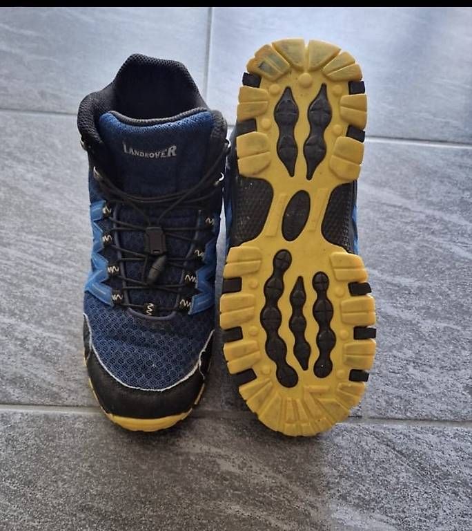 Chaussures hommes: Wanderschuhe – D'occasion à Uznach par van_xr7r