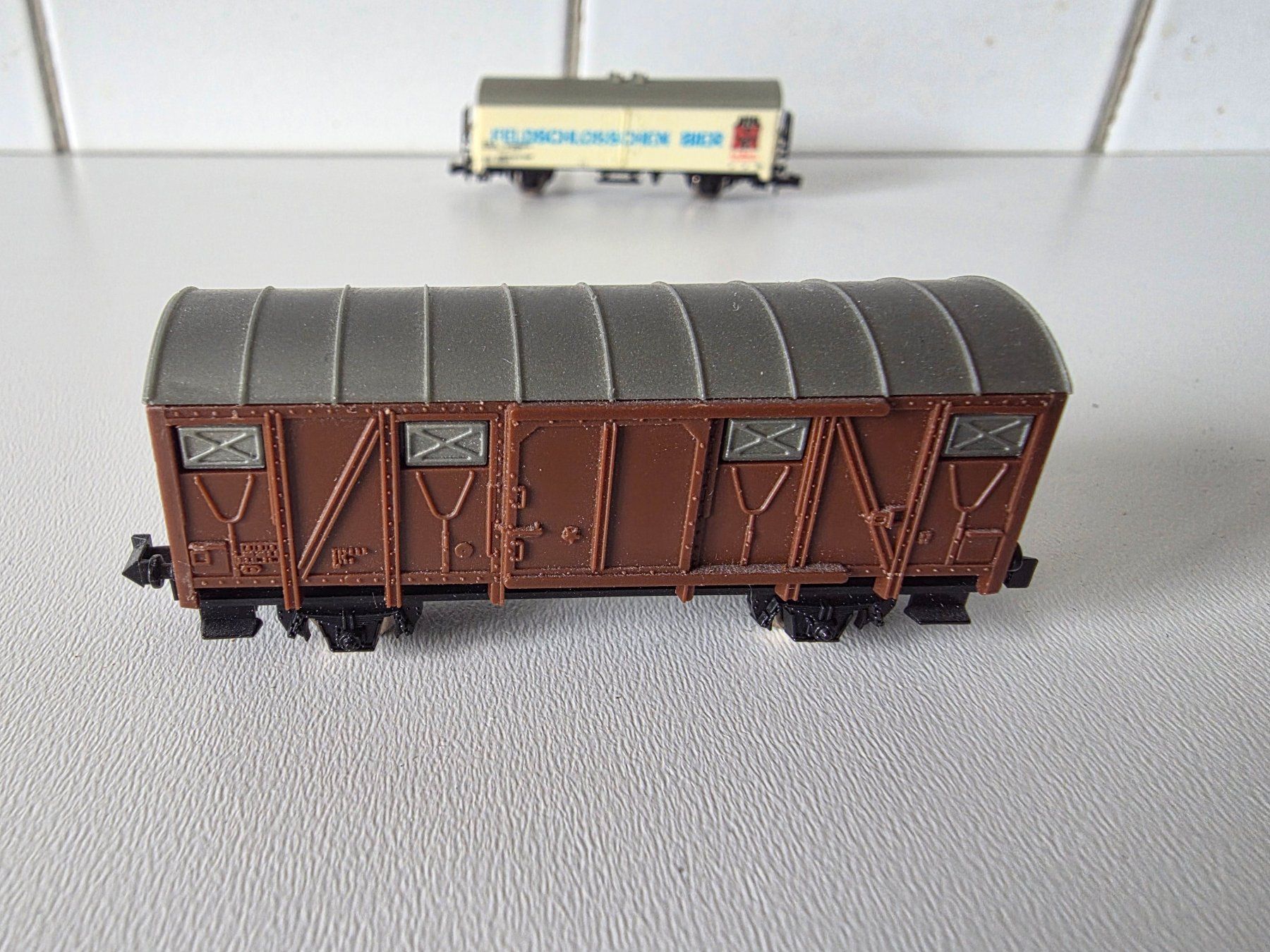 Lima Modelleisenbahnen: 6 Stück verschiedene Güterwagen – Gebraucht aus Seuzach von Loeckeli01 3