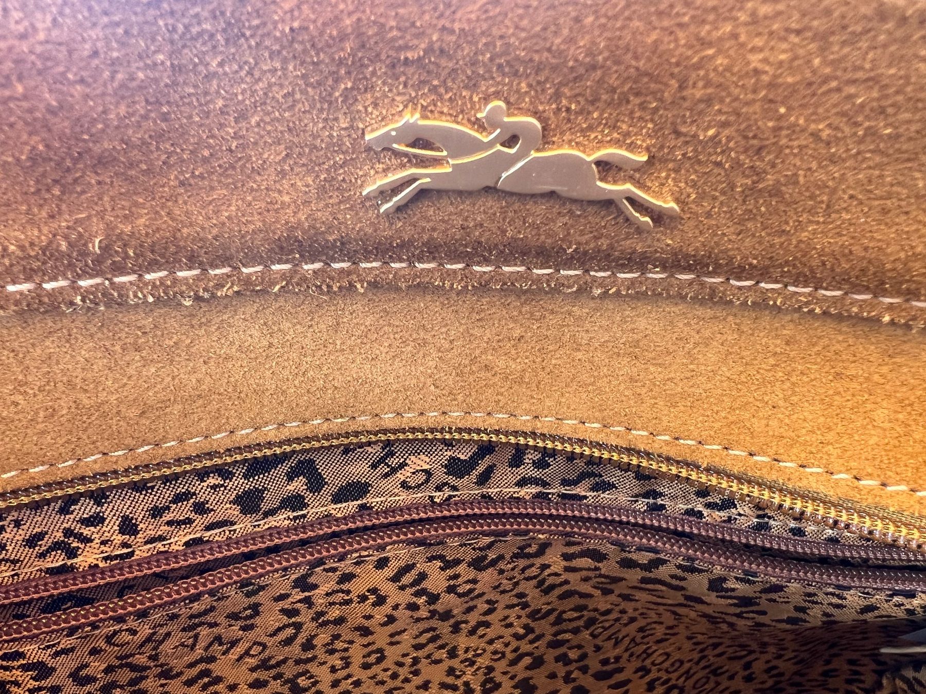 Longchamp Sacs femmes: Sac Longchamp collection Penelope S – D'occasion à Peseux par ann_s2tz 3