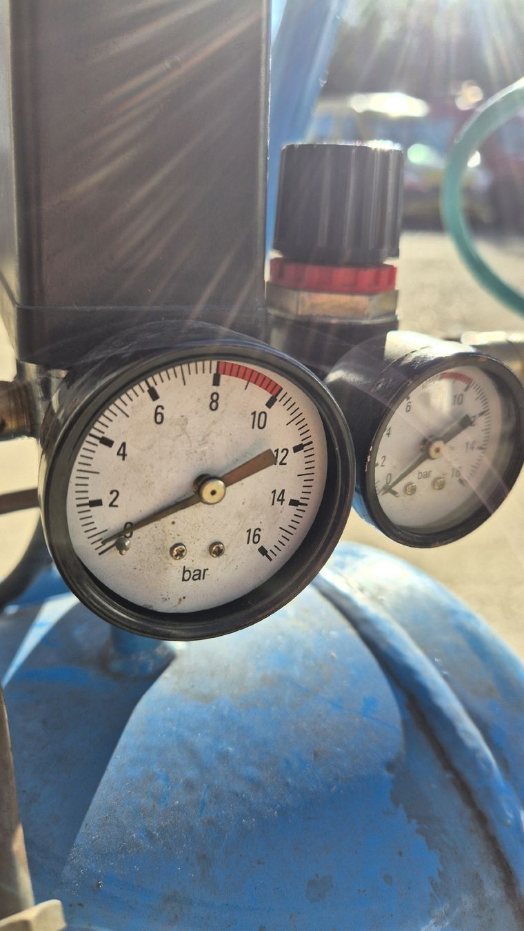 Compressori: Kompressor Güde/ Ventil undicht – Difettoso da Hettlingen venduto da Nadl05 3
