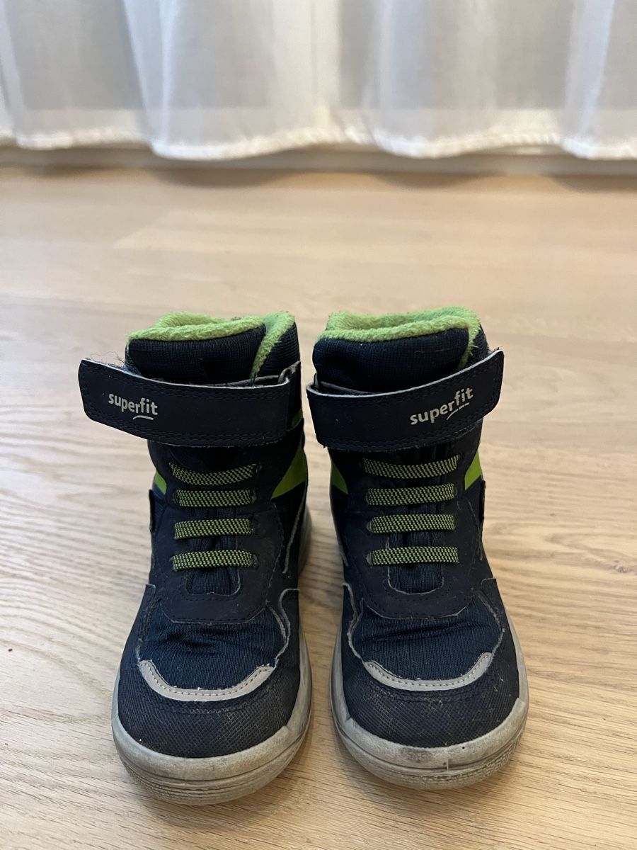 Scarpe per ragazzi: Superfit goretex winterschuhe – Usato da Therwil venduto da srosselli