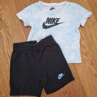 Nike T-Shirt und Shorts Set hellblau/schwarz Grösse 80/86