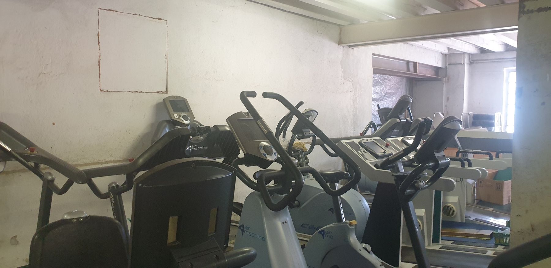 Hometrainer: Fitness Geräte Lager-räumung – Defekt aus Pianezzo von Millecolline 1