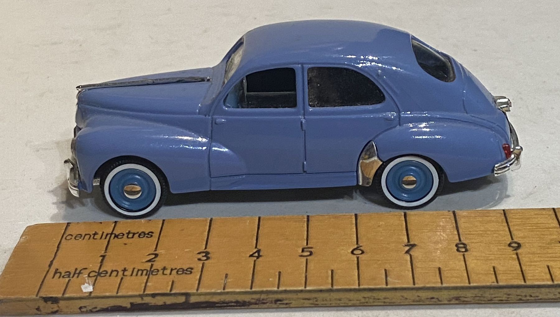 Solido Modellini d'auto: Solido Peugeot 203 – Usato da Sonceboz-Sombeval venduto da Decolove 2
