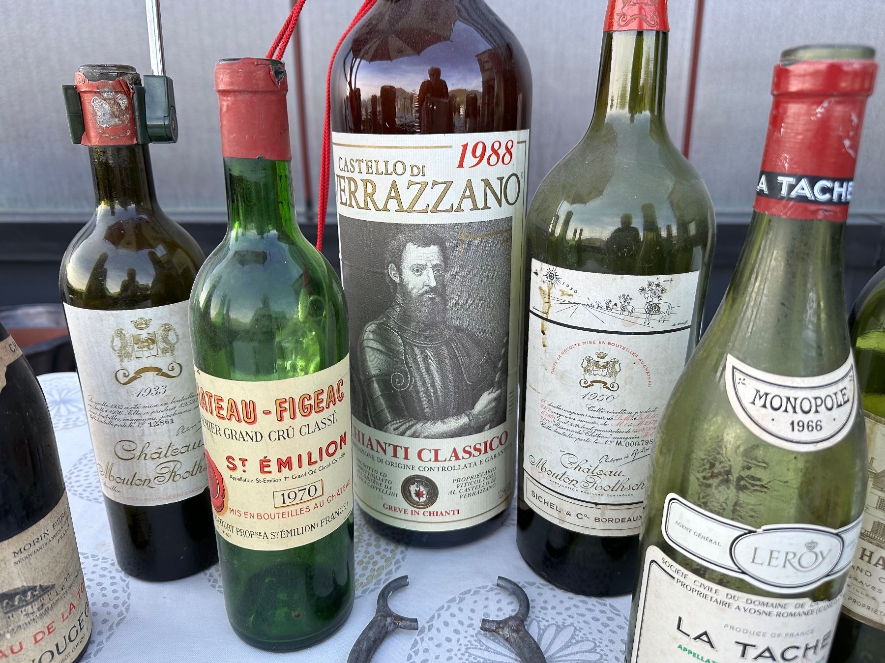 Bicchieri, Caraffe & Bottiglie: Weinflaschen aus alten Zeiten – Usato da Baden venduto da Benzli33 2