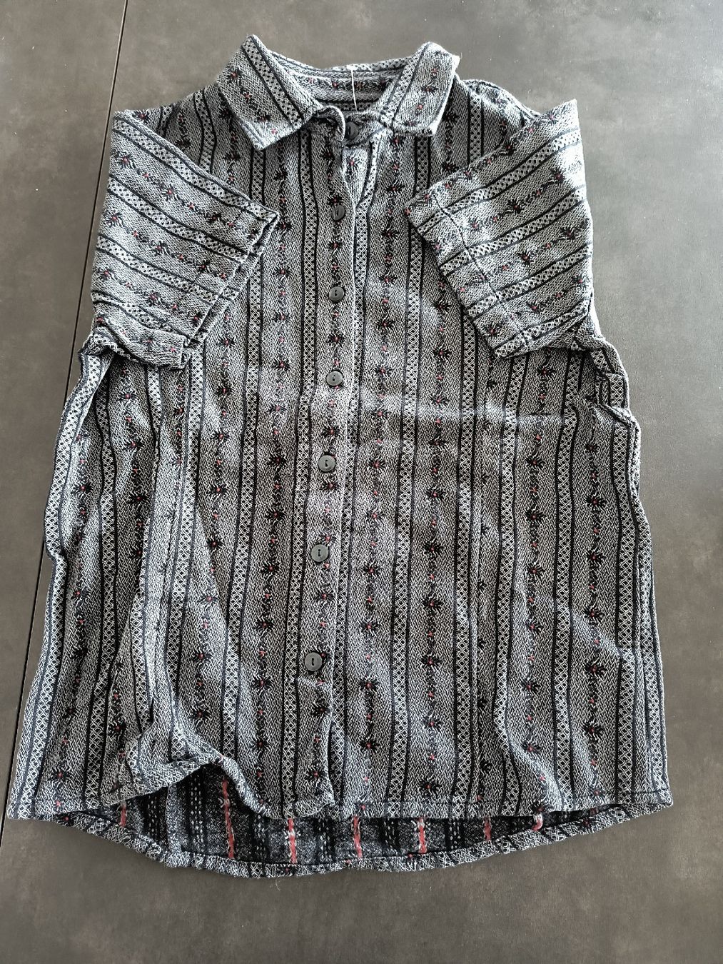 Hemden: Atrium Bluse, Grösse S, kurzarm, Trachtenmuster, Top Zustand – Gebraucht aus Schöfflisdorf von kin_2dp9