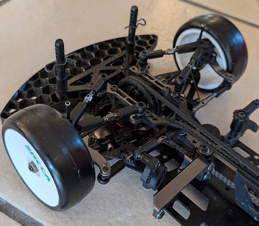 Modellismo RC: R/C Car Awesomatix A800MMX  – Usato da Wangen b. Olten venduto da Zir 2