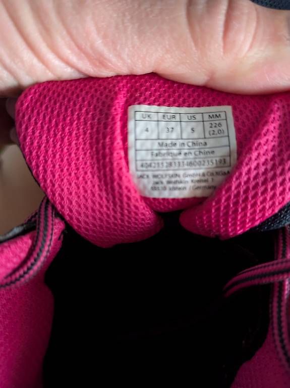 Jack Wolfskin Scarpe per ragazzi: Jack Wolfskin Wanderschuhe Gr. 37 – Usato da Pfäffikon ZH venduto da some82 1