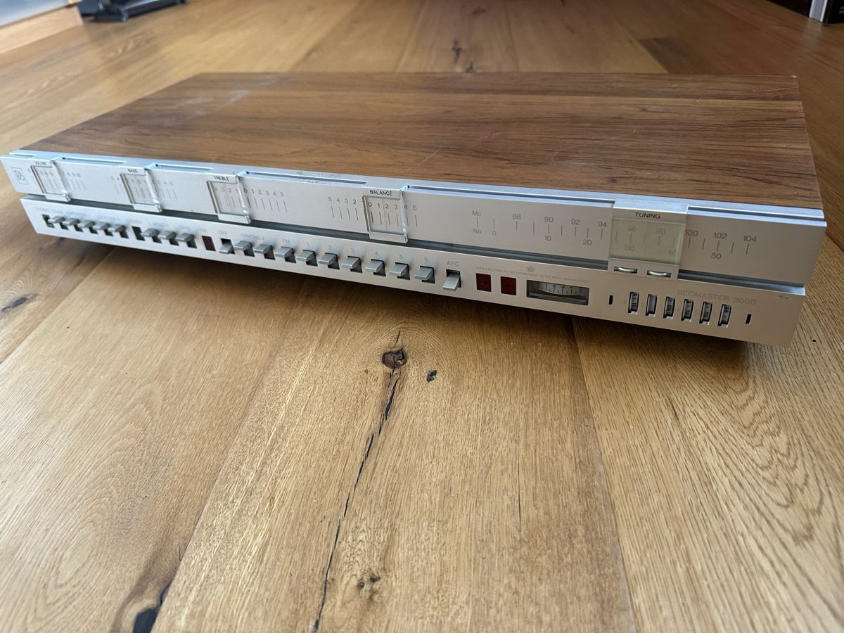 Bang & Olufsen Radios: Beomaster 3000 – Defekt aus Au ZH von Gresco 3