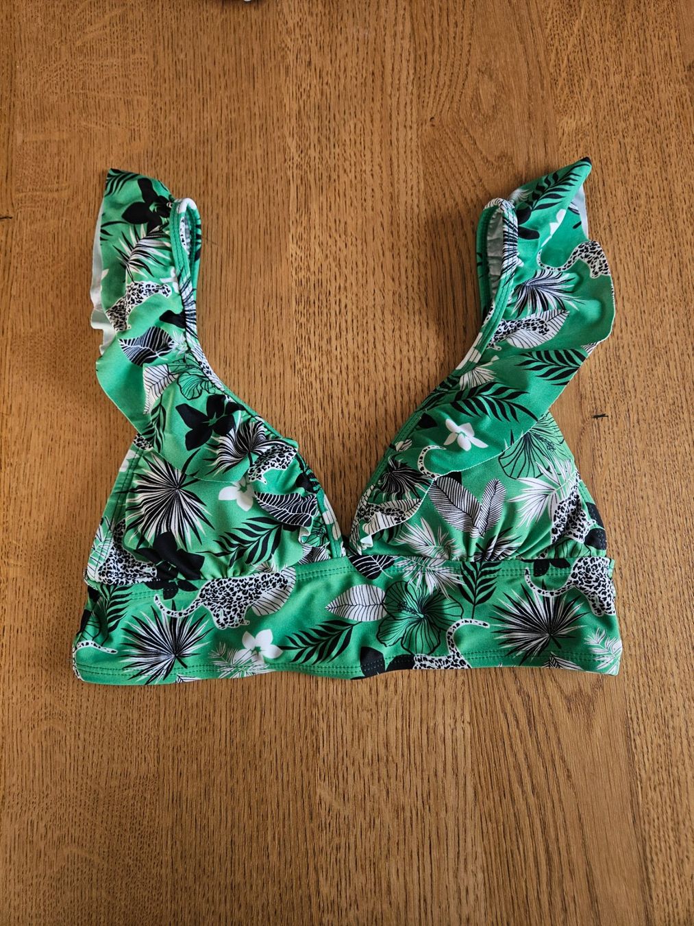 Costumi da bagno & Bikini: Haut de bikini 16 ans – Usato da Vétroz venduto da sas_yln5