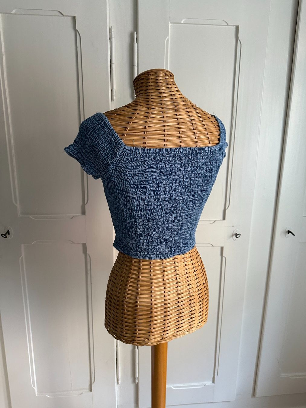 Tops: Cropped Top blau stretch S – D'occasion à Zürich par Diazaio 2