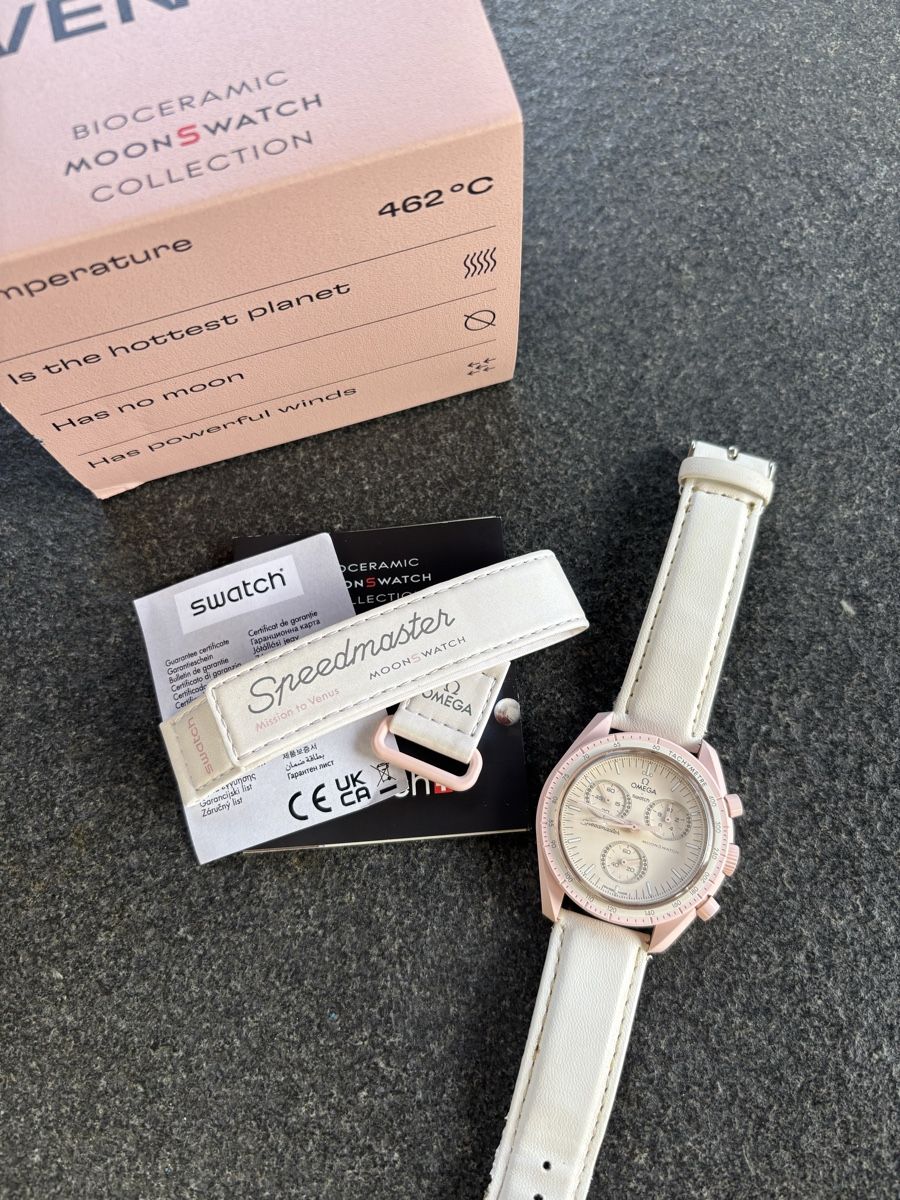 Swatch Uhren: Mission To Venus MoonSwatch – Gebraucht aus Sutz von charis1411 1