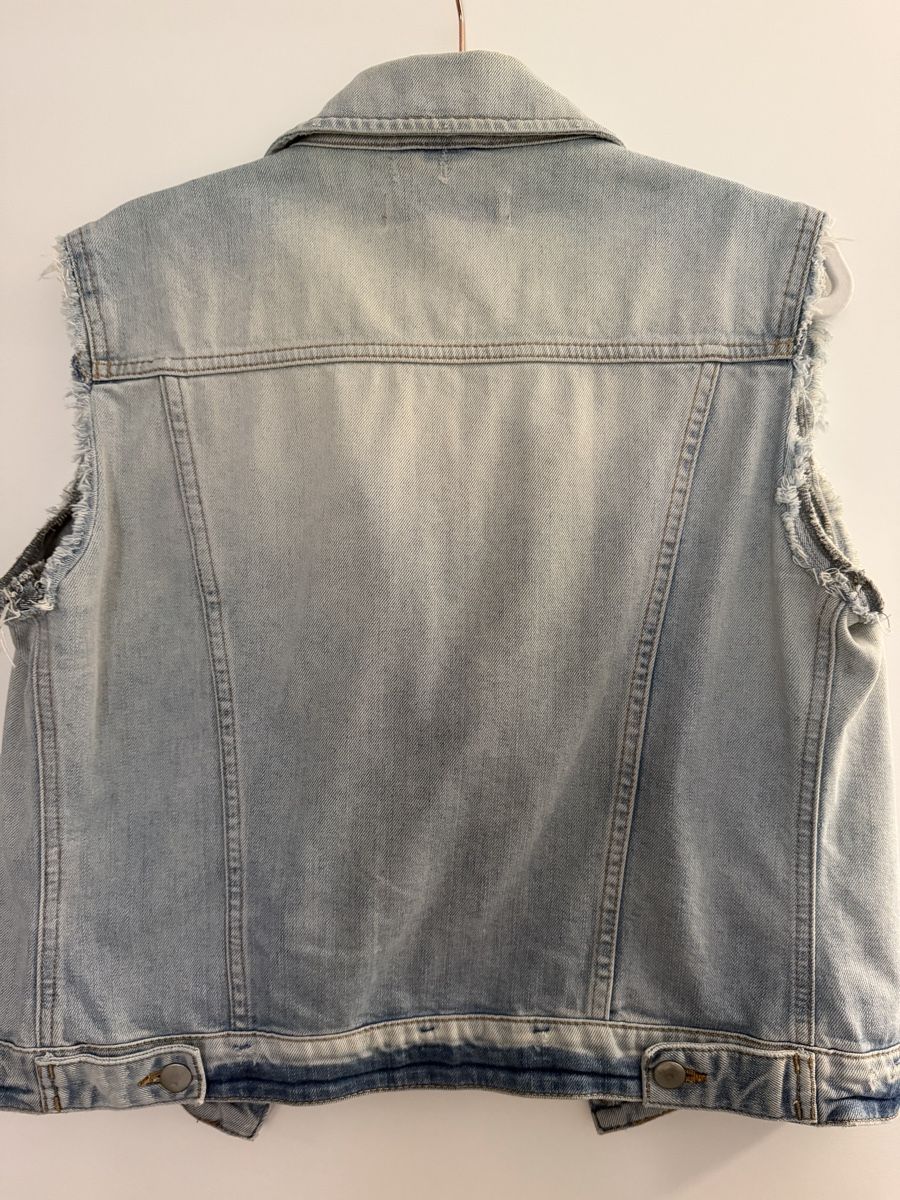 Zara Gilet & Giacche senza maniche: Jeansweste Zara Basic blau Used-Look – Usato da Büttikon AG venduto da jen_g5s9 2