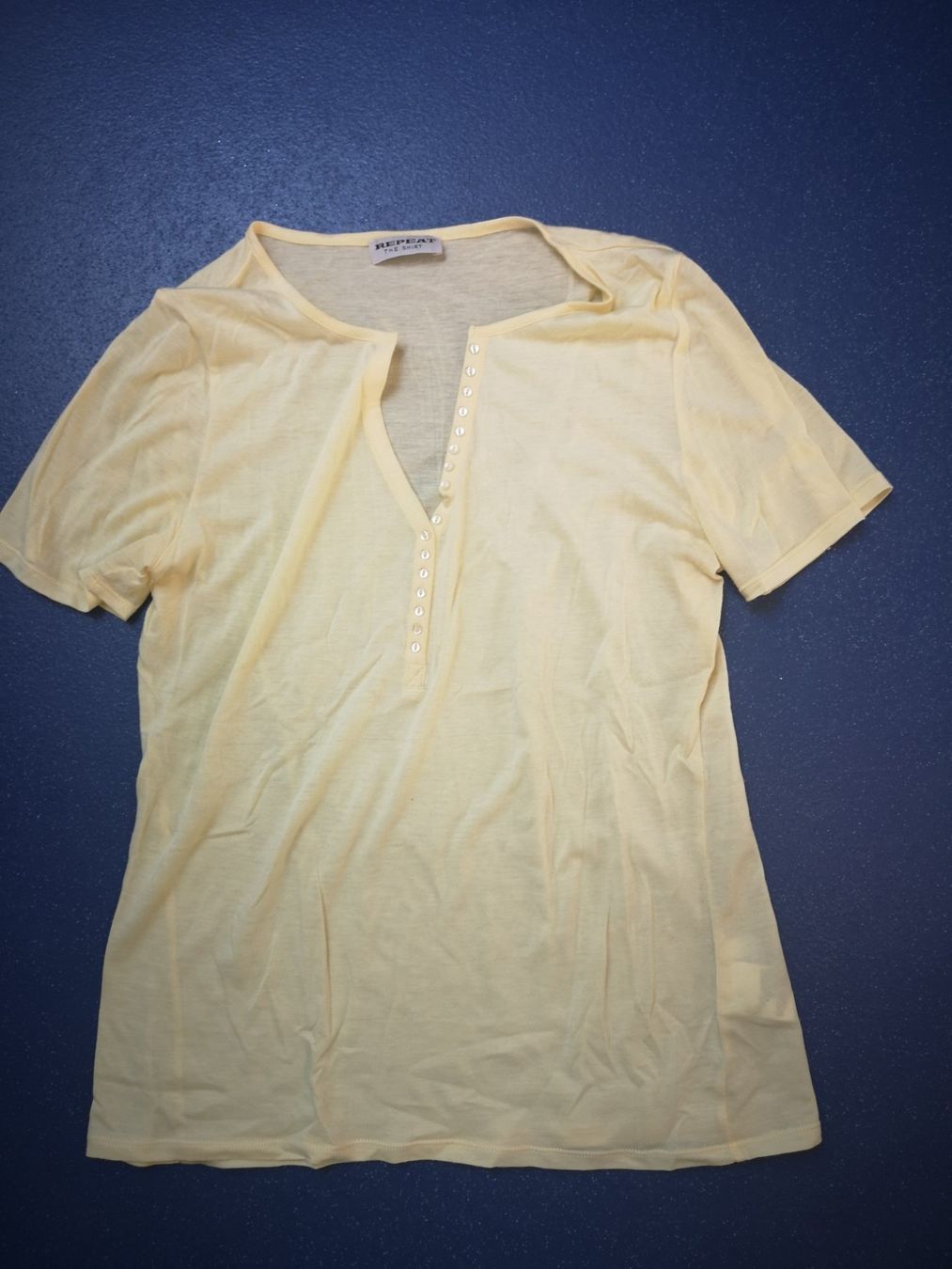 T-shirt: Gelbes T-Shirt Gr. 38 – Usato da Meggen venduto da Mcgiver_1