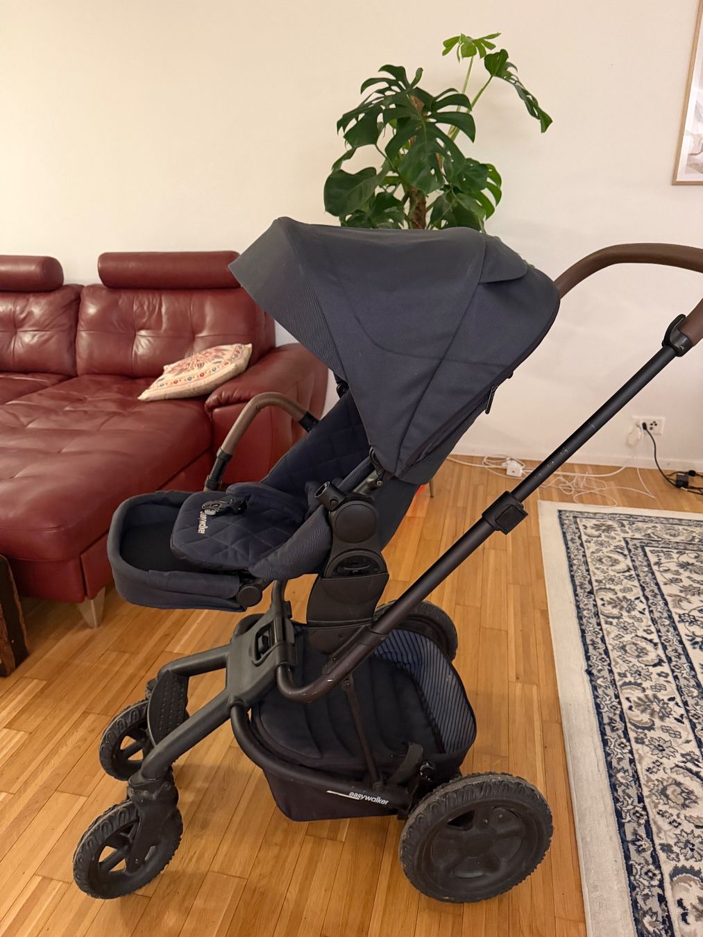 Easywalker Carrozzine: Stroller Easywalker Harvey 3 Premium with all accessories – Usato da Zürich venduto da VioletaGherasim