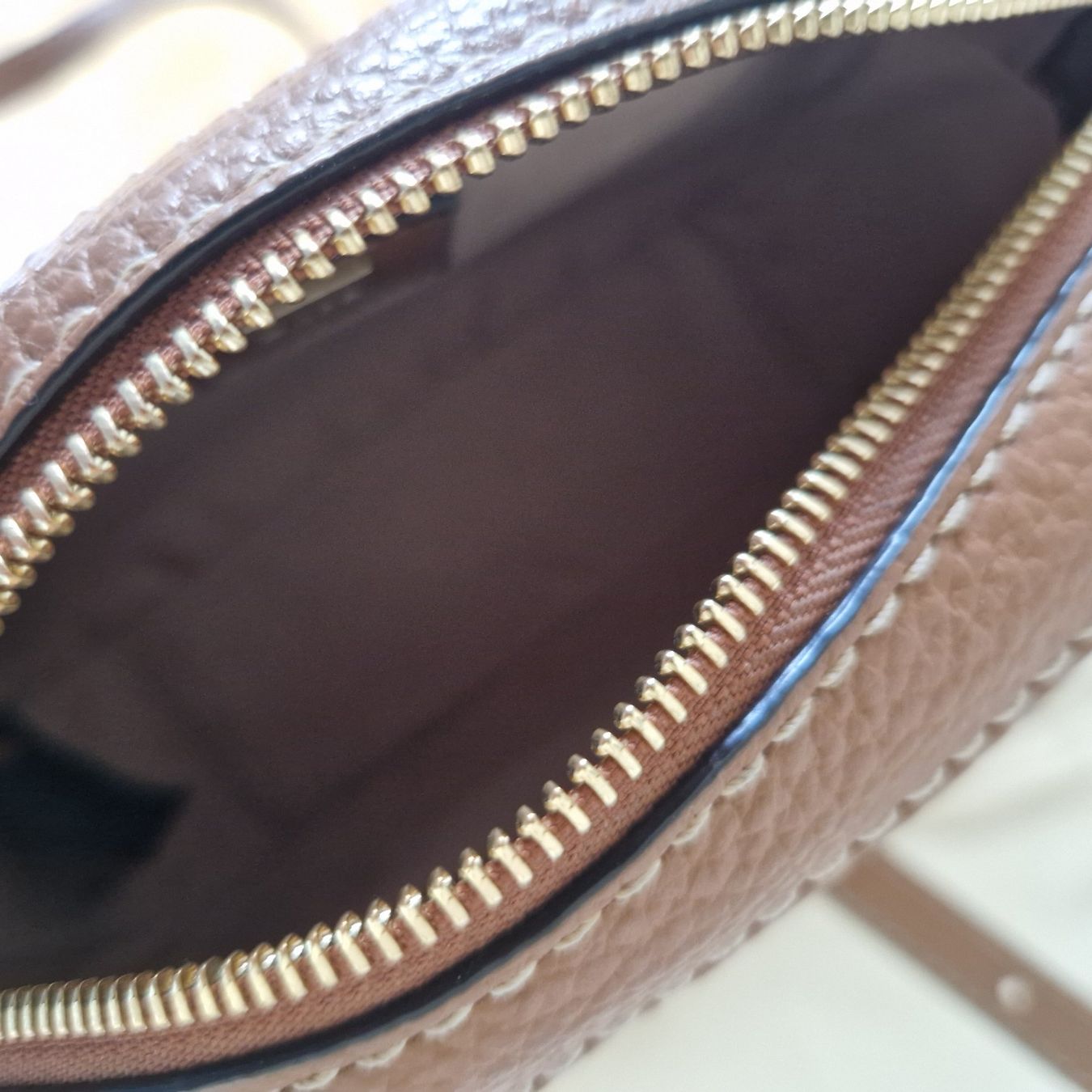 Hugo Boss Borse da donna: Sac Hugo Boss bandoulière – Nuovo (secondo la descrizione) da Onex venduto da AF. 3